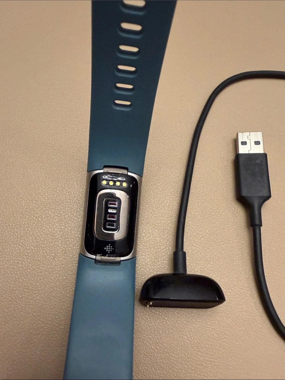 Fitness Tracker Smart Band - Teal with USB Charger